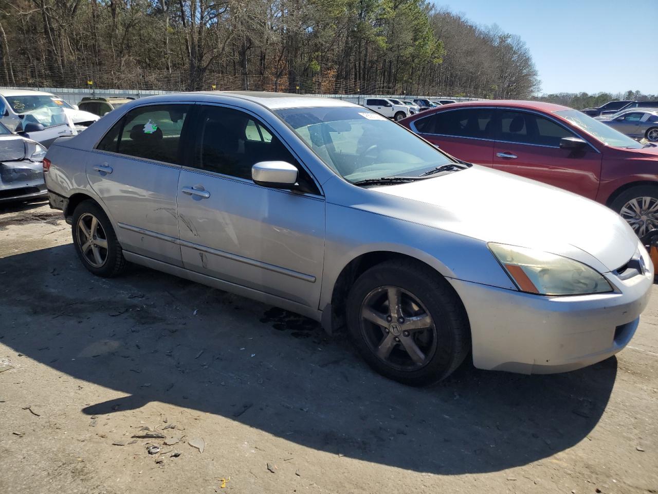 2003 Honda Accord - Image 4