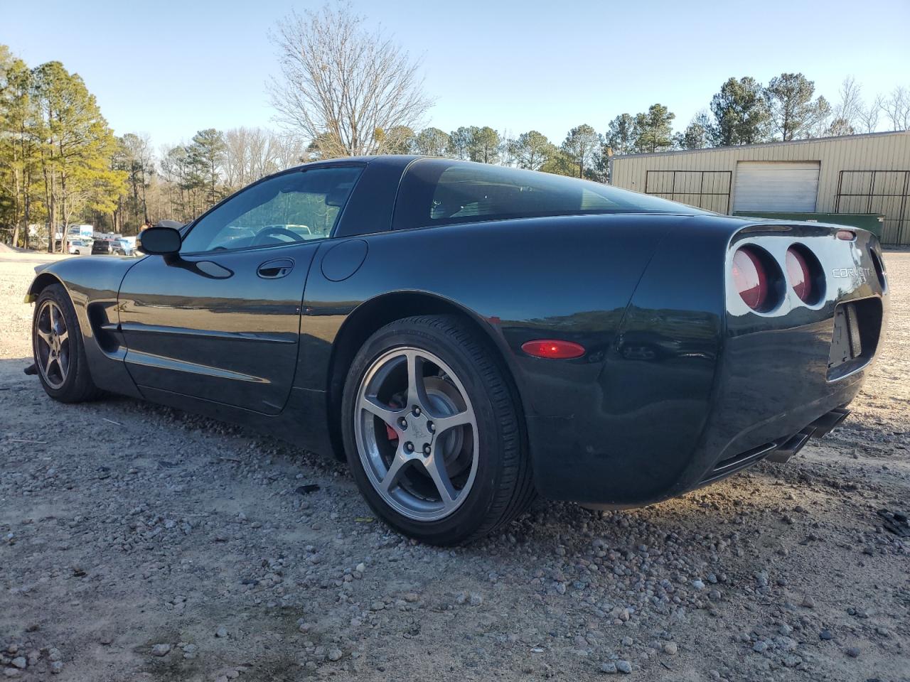 2000 Chevrolet Corvette - Image 2