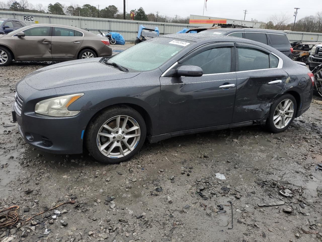 2009 Nissan Maxima - Image 1