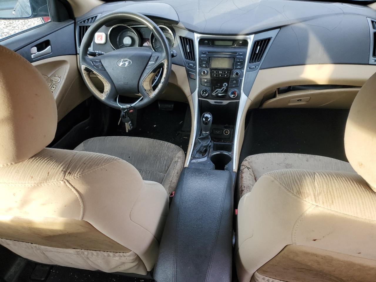 2013 Hyundai Sonata - Image 9