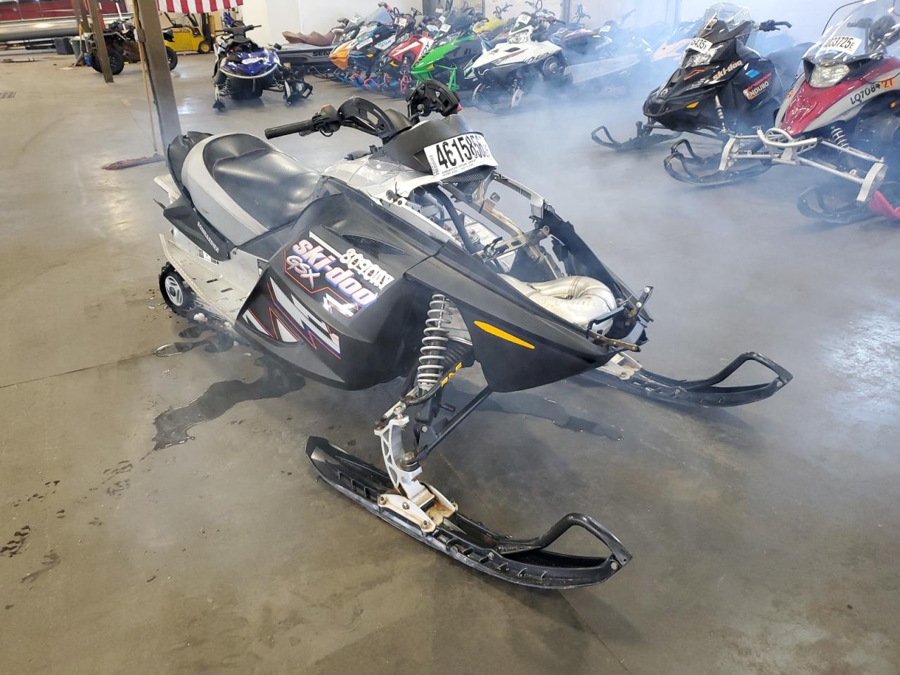 2004 Skidoo Gsx 500 للبيع في Ham Lake، MN - Rear End