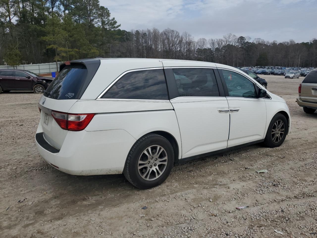 2012 Honda Odyssey - Image 3