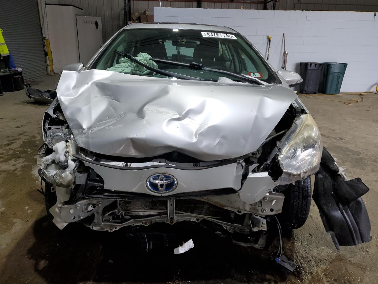 2012 Toyota Prius - Image 5