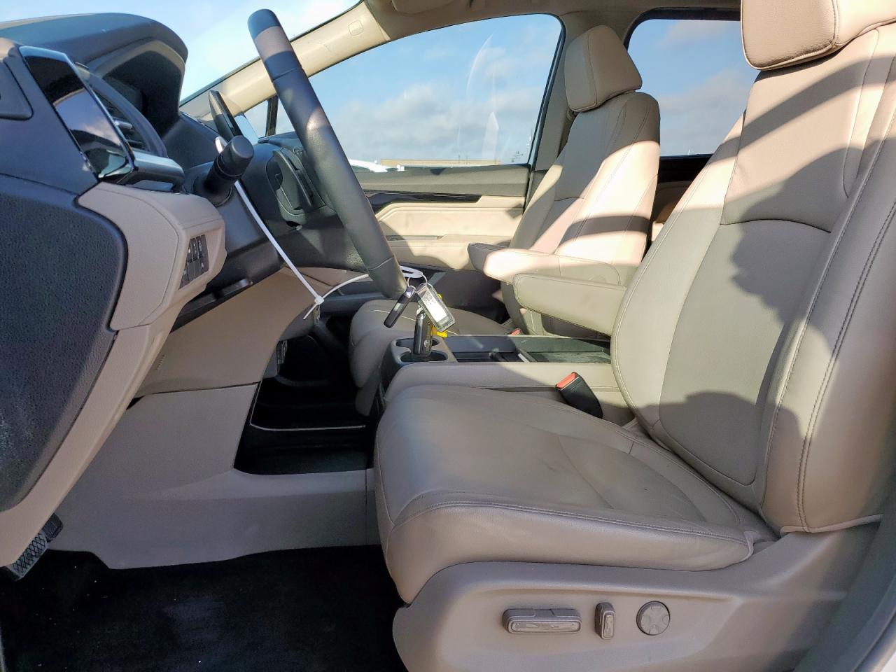 2024 Honda Odyssey - Image 7