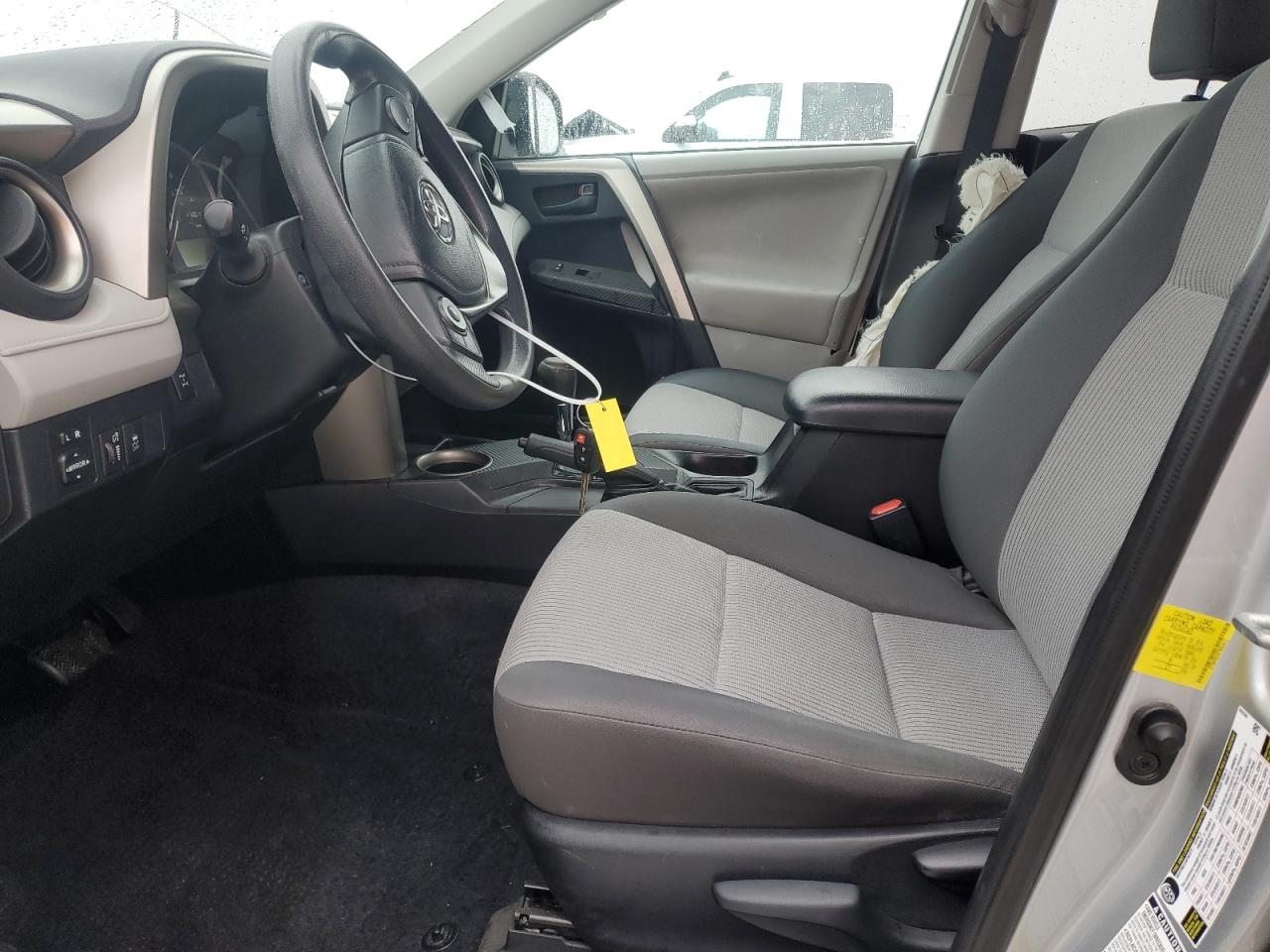 2013 Toyota RAV 4 - Image 7
