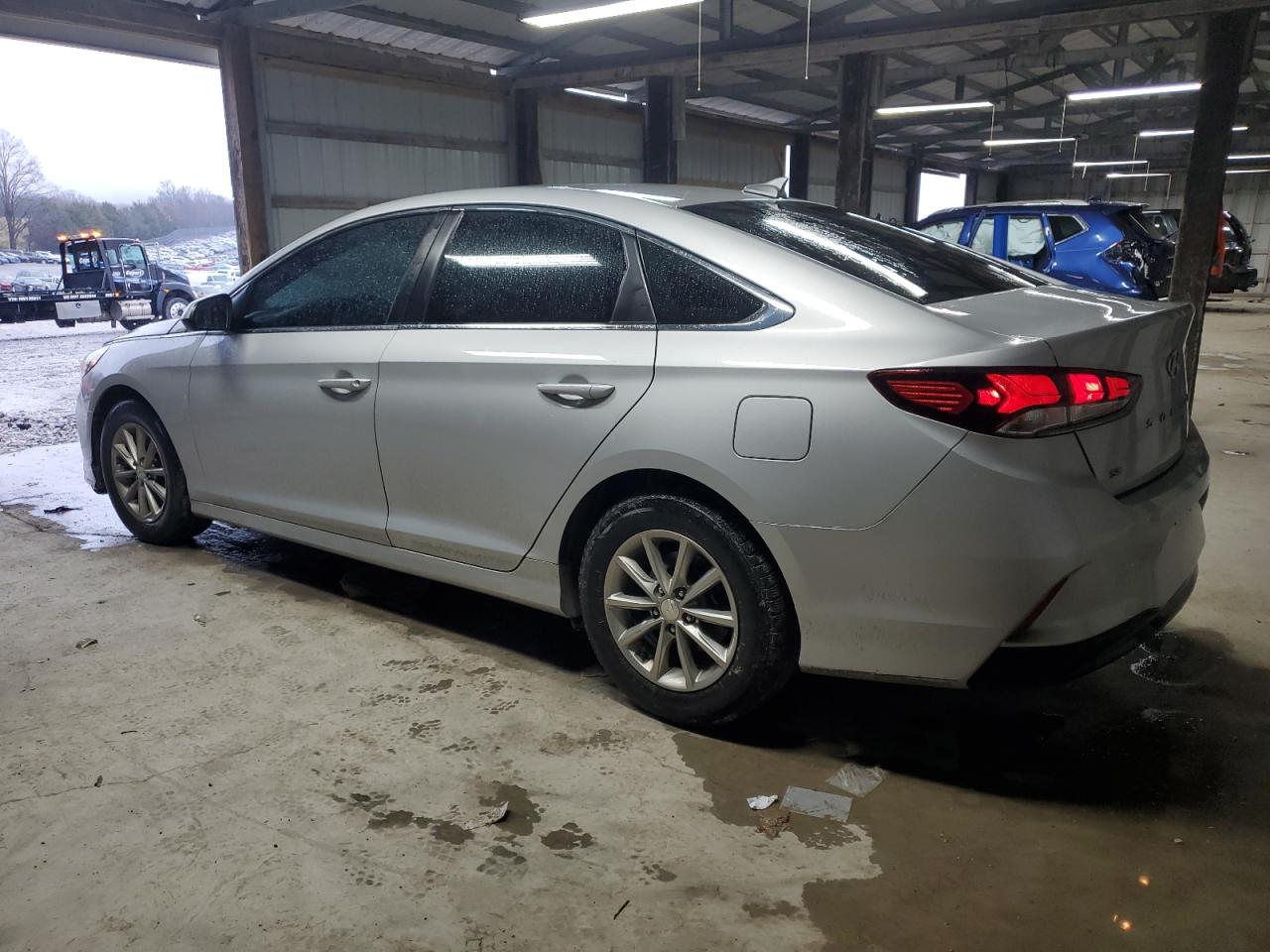 2019 Hyundai Sonata - Image 2