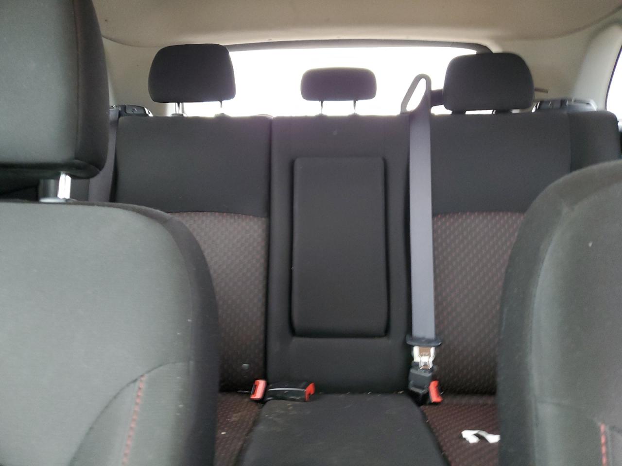 2017 Mitsubishi Outlander - Image 10