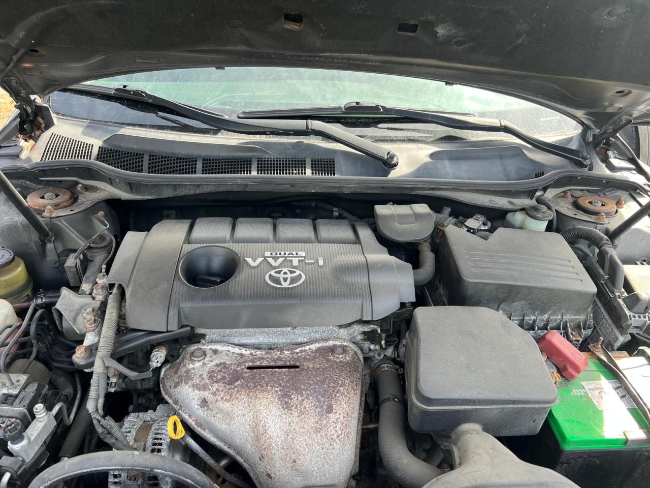2010 Toyota Camry - Image 7