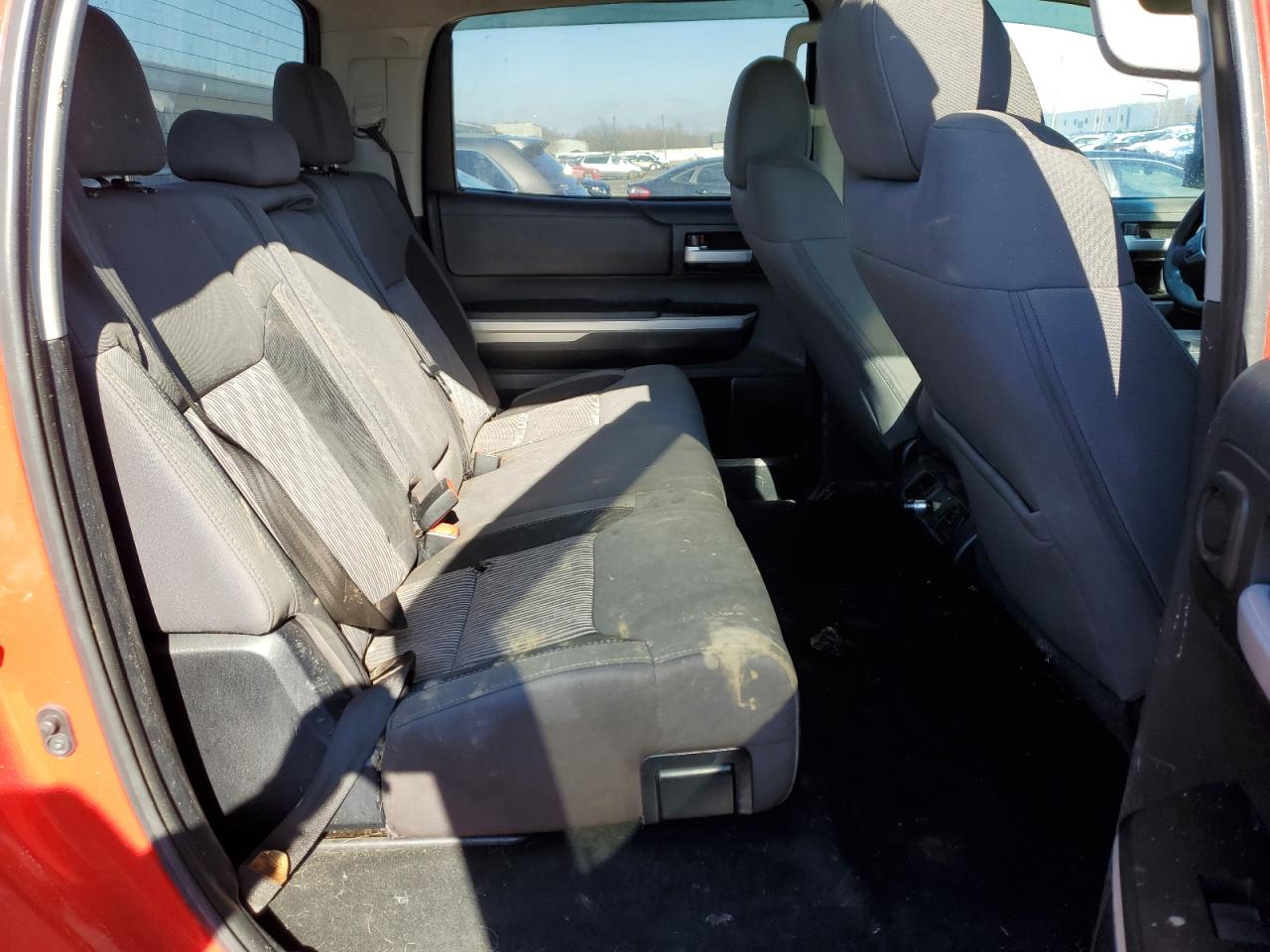 2014 Toyota Tundra - Image 10