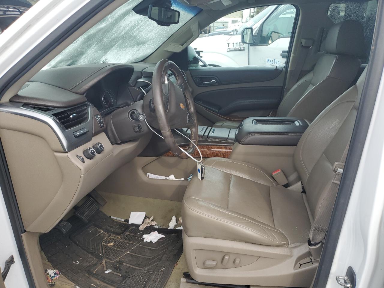 2016 Chevrolet Suburban - Image 7