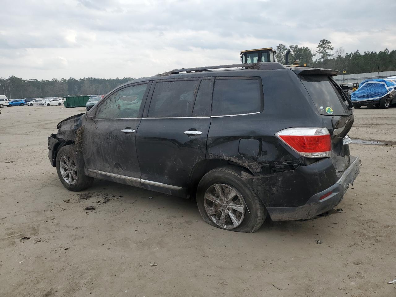 2011 Toyota Highlander - Image 2