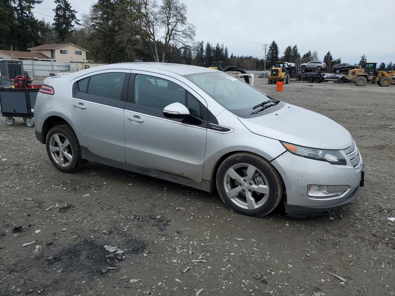 2014 Chevrolet Volt - Image 4