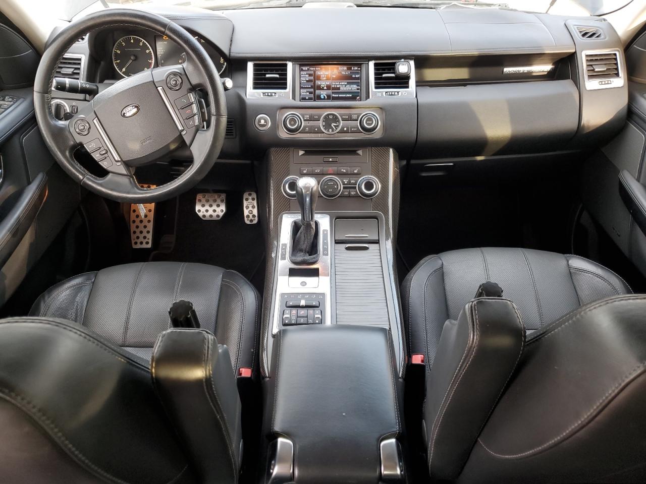 2013 Land Rover Range Rover - Image 8