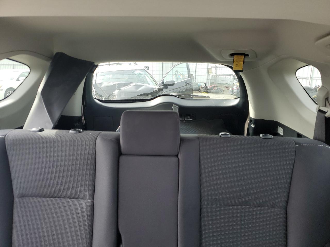 2018 Toyota RAV 4 - Image 10
