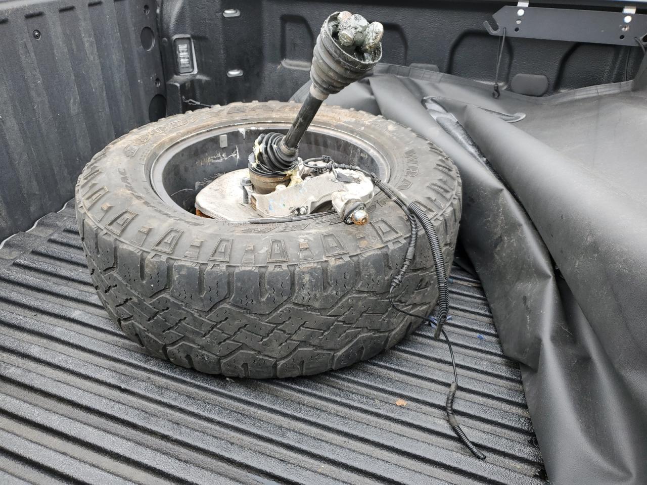 2019 Chevrolet Silverado - Image 12