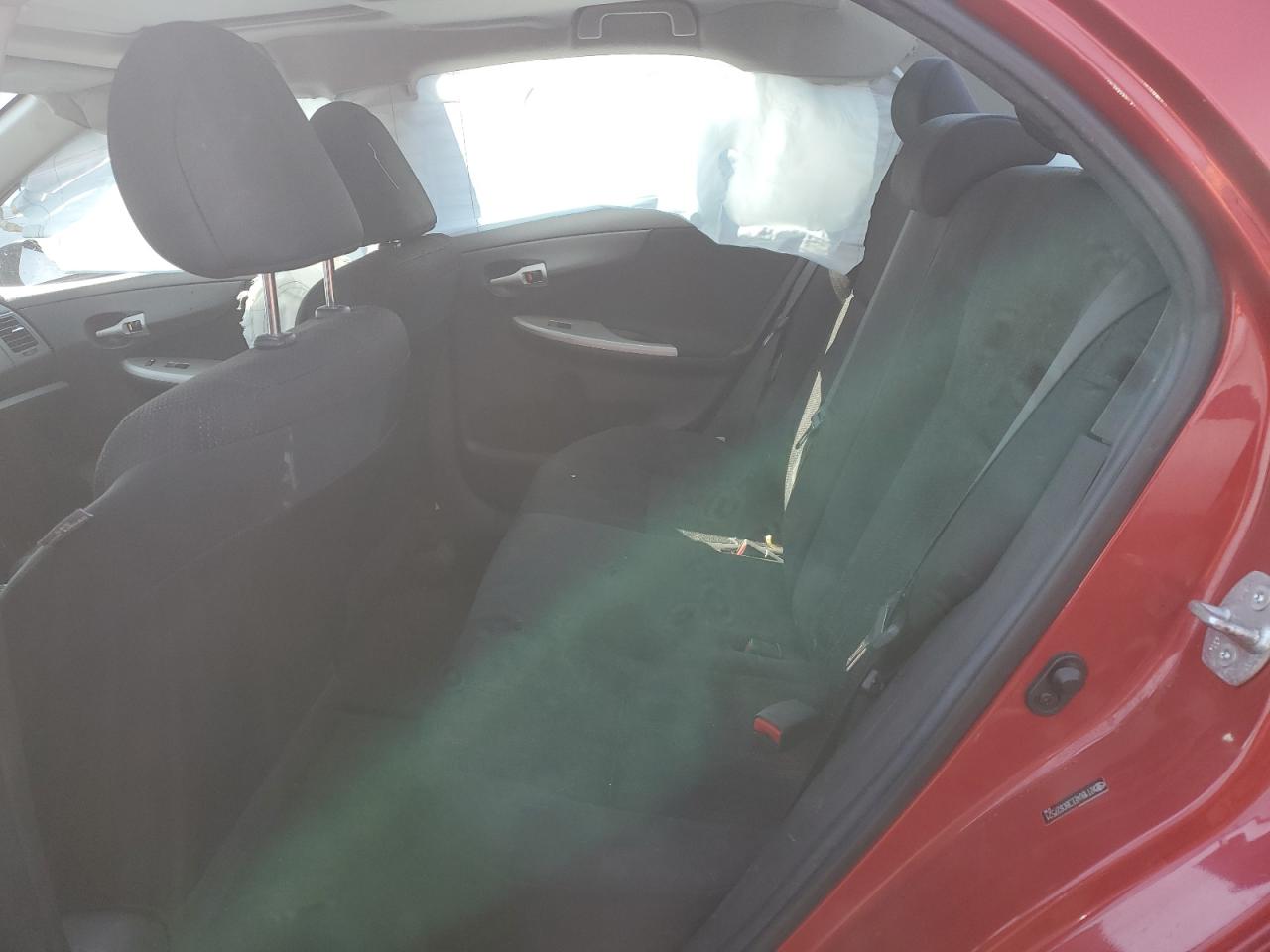 2011 Toyota Corolla - Image 10