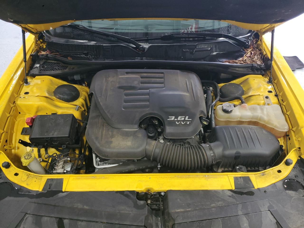 2018 Dodge Challenger - Image 11
