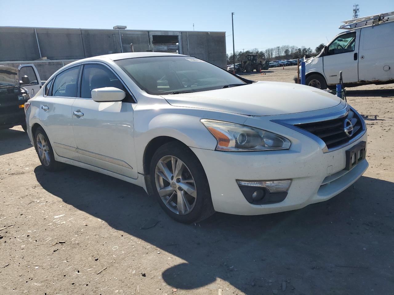 2015 Nissan Altima - Image 4