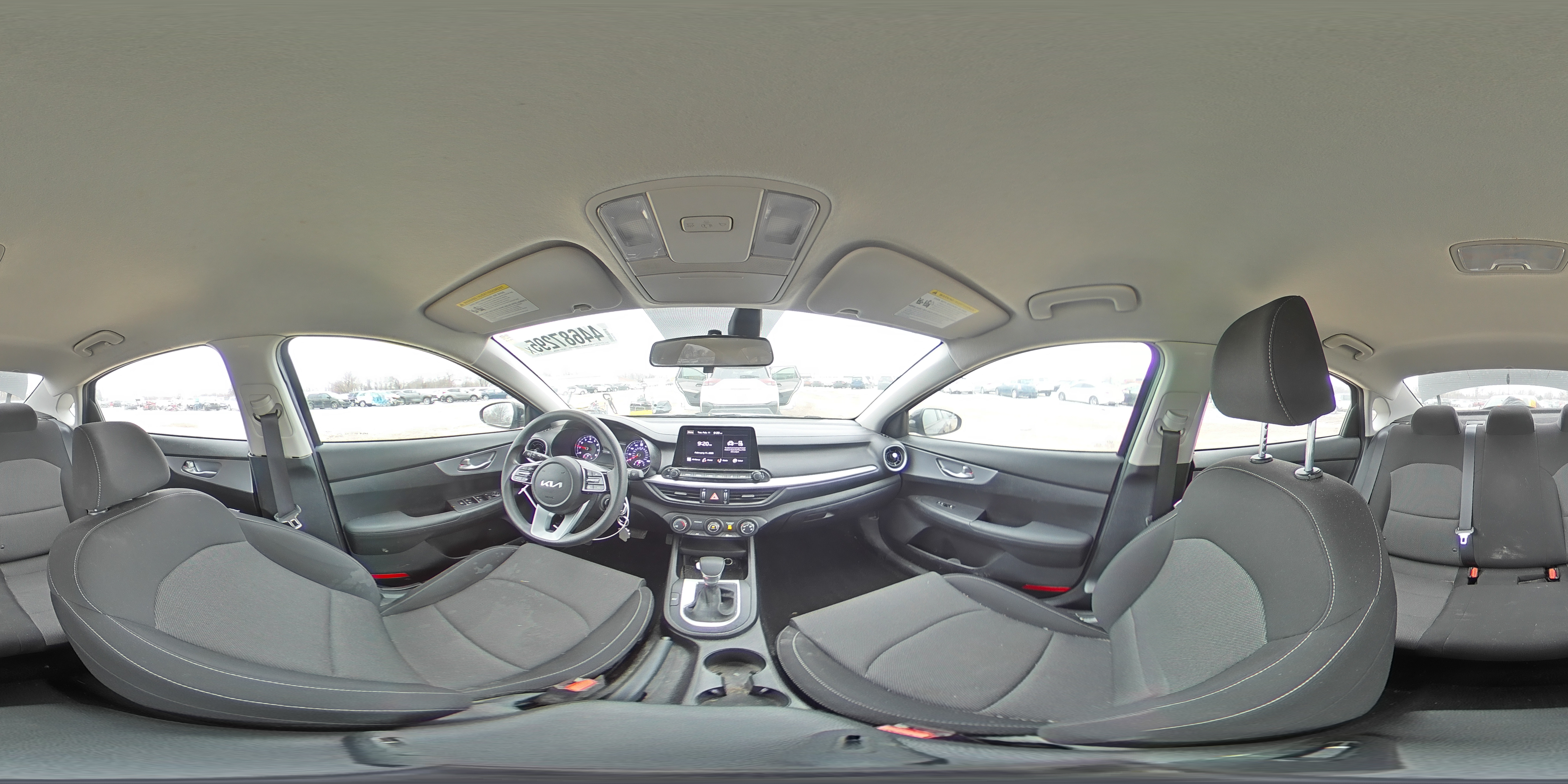 2023 Kia Forte - Image 13