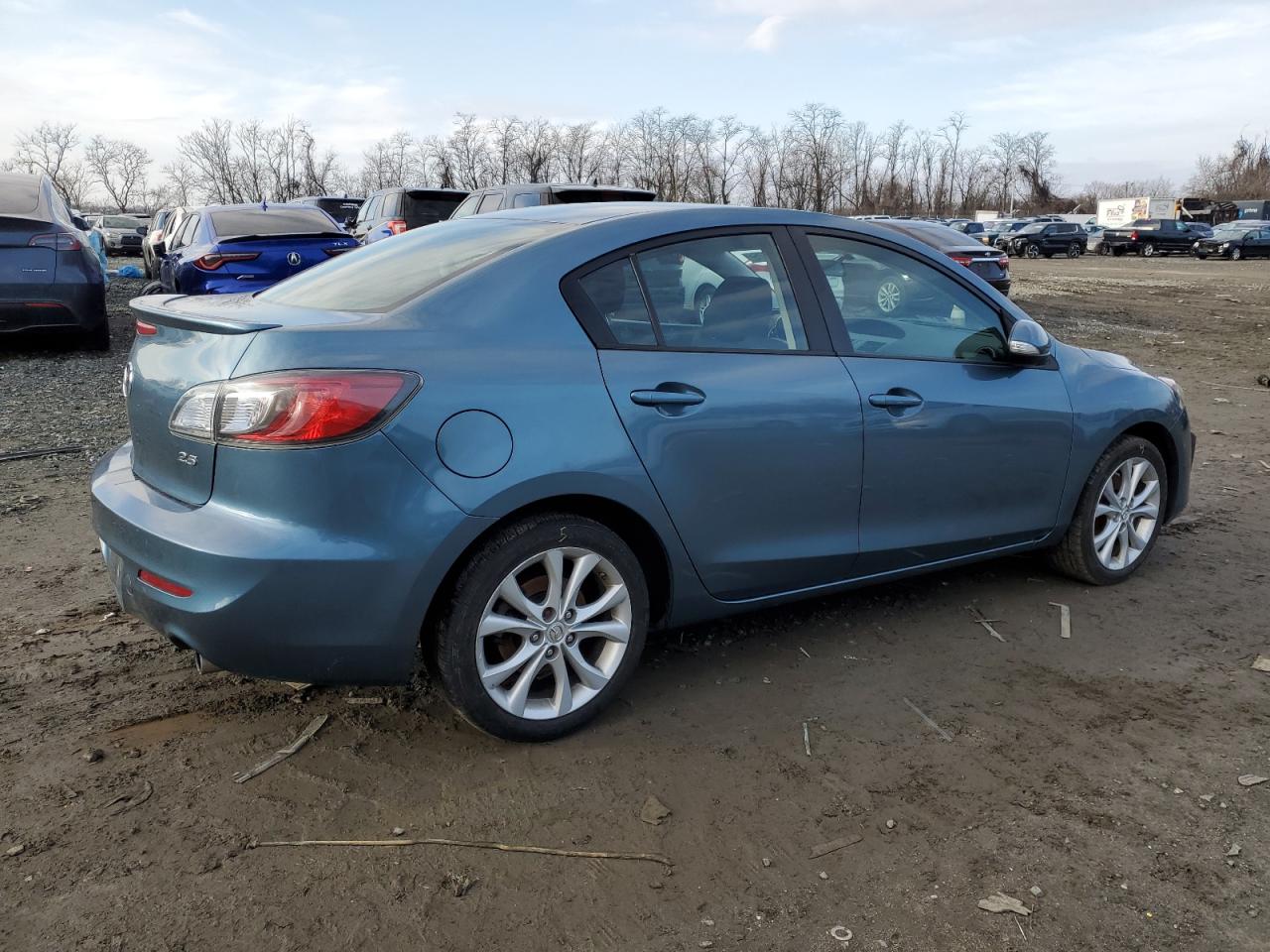 2010 Mazda 3 - Image 3