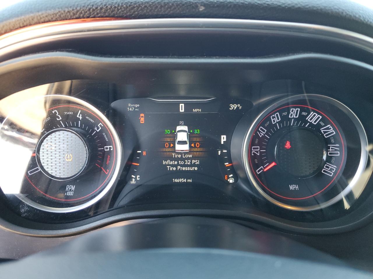 2018 Dodge Challenger - Image 9