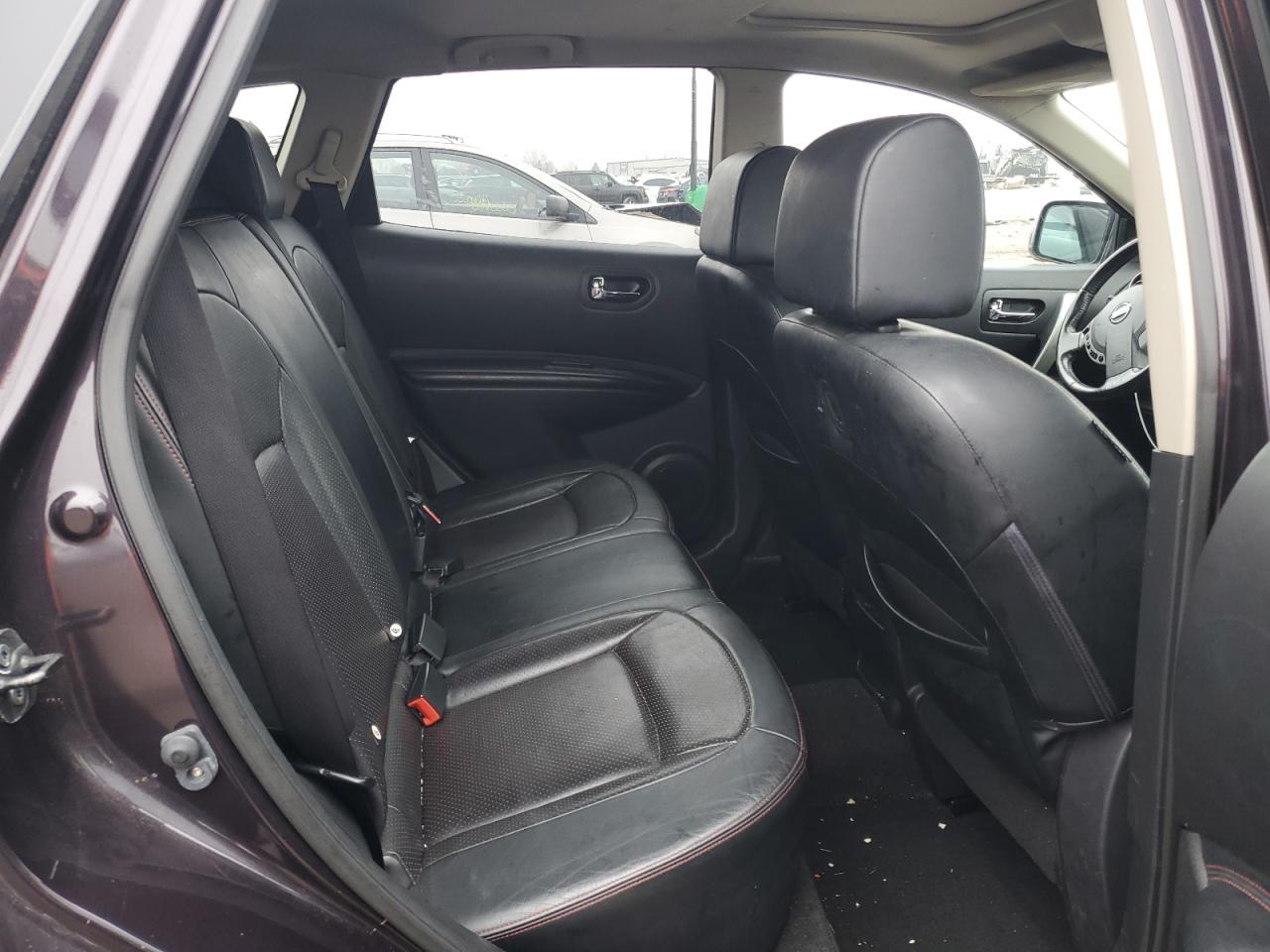 2013 Nissan Rogue - Image 10