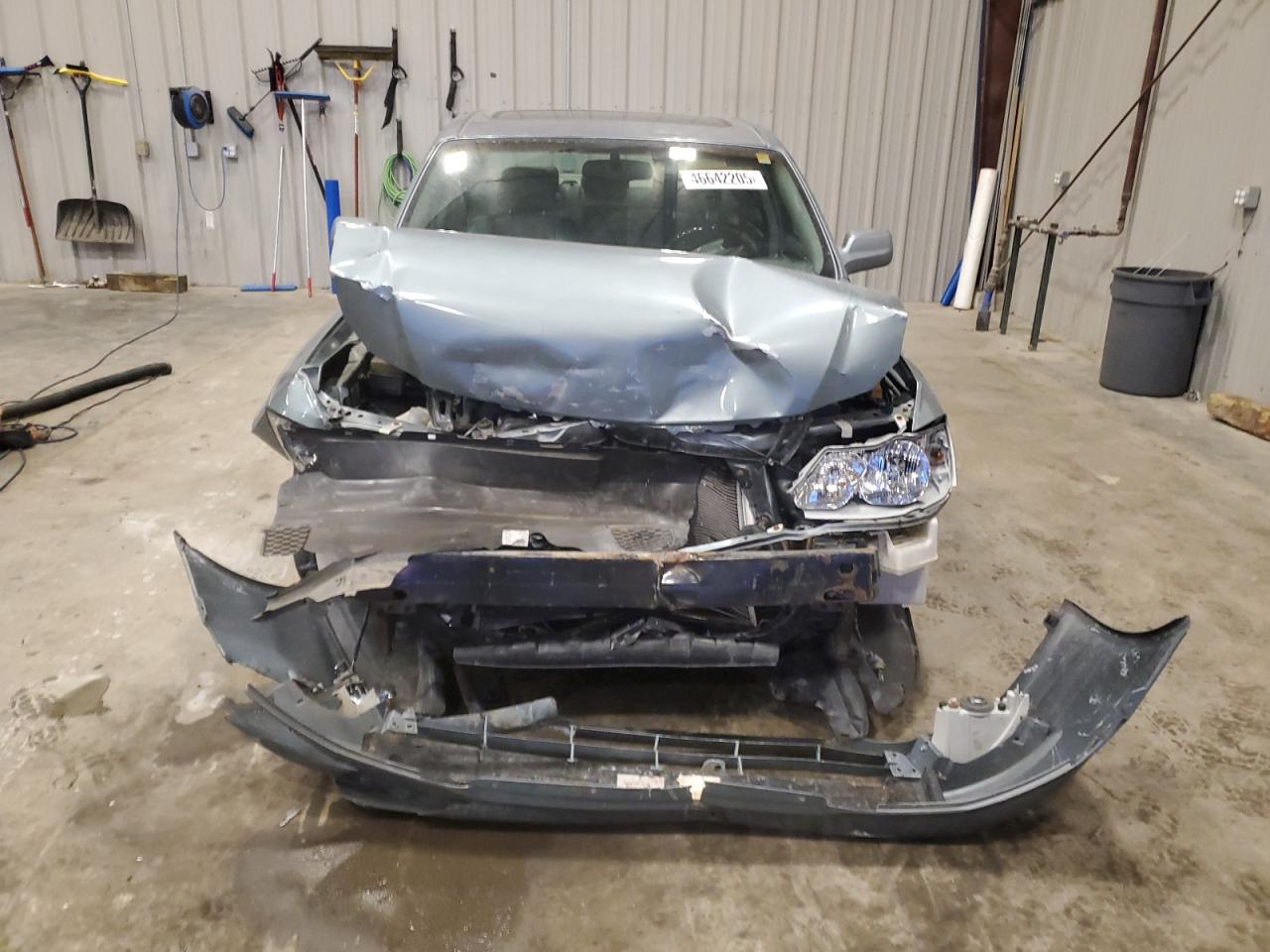 2004 Toyota Avalon - Image 5