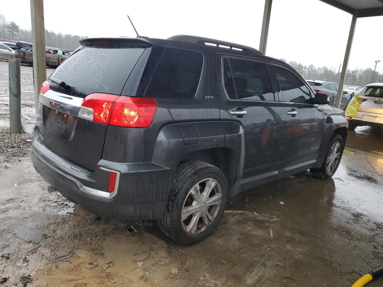 2017 GMC Terrain - Image 3