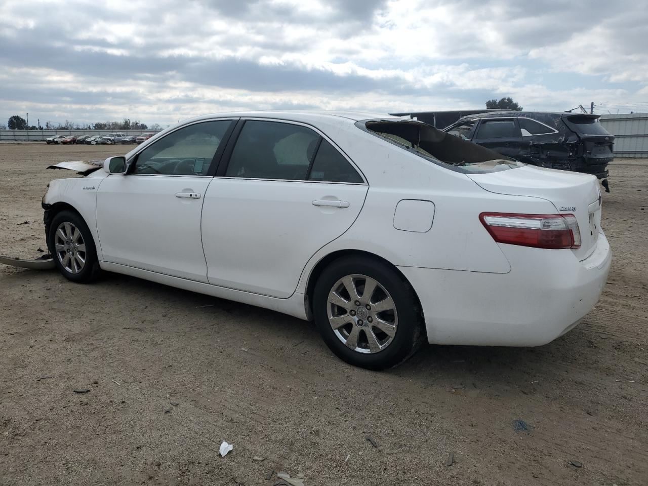 2009 Toyota Camry - Image 2