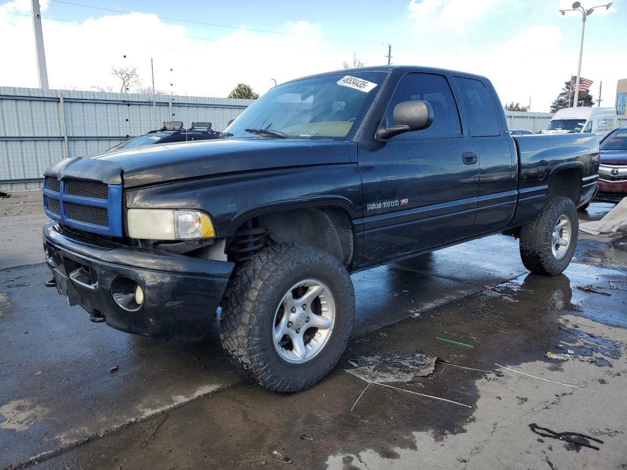 2001 Dodge RAM - Image 1