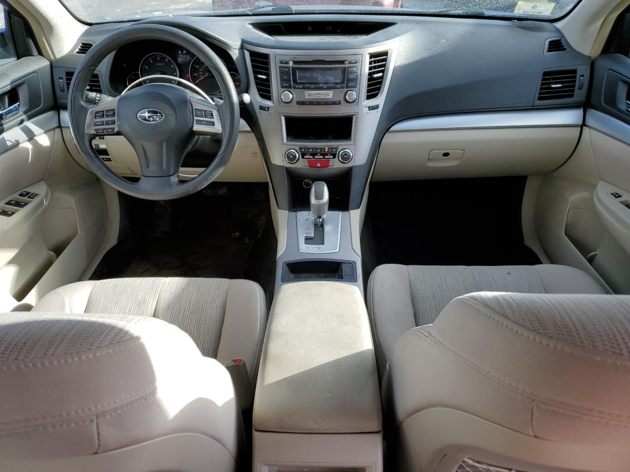 2014 Subaru Outback - Image 8