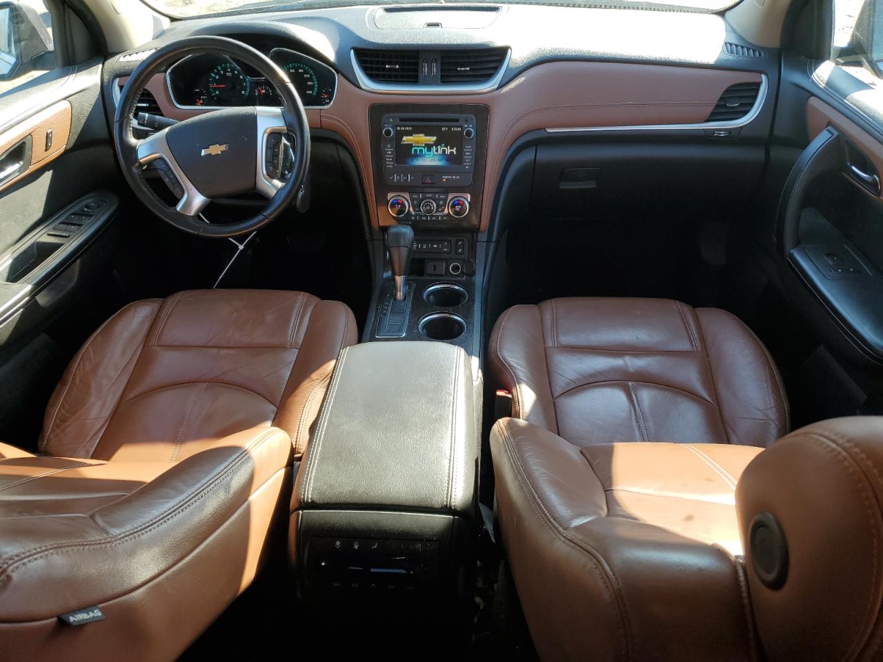 2015 Chevrolet Traverse - Image 8