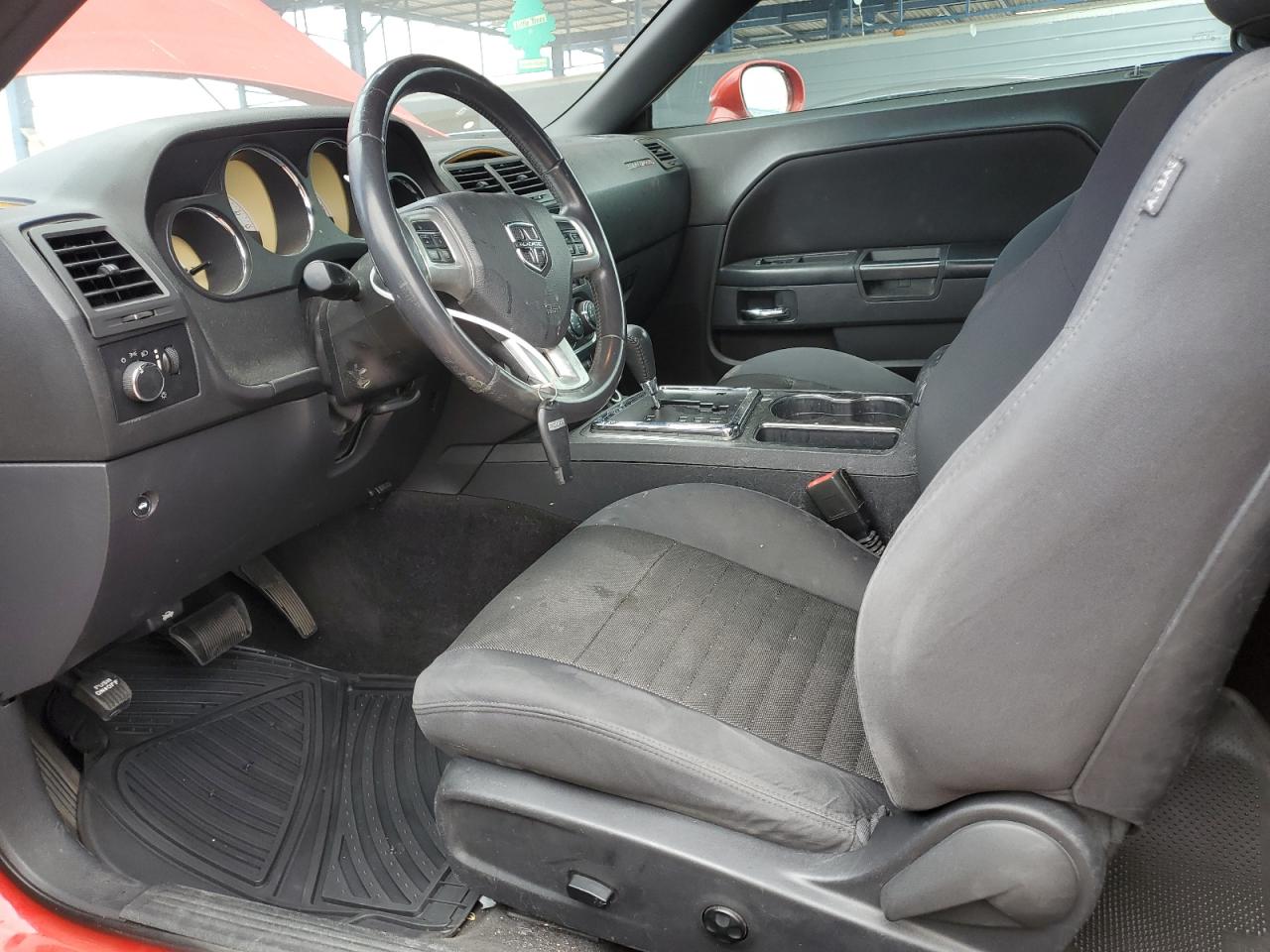 2014 Dodge Challenger - Image 7