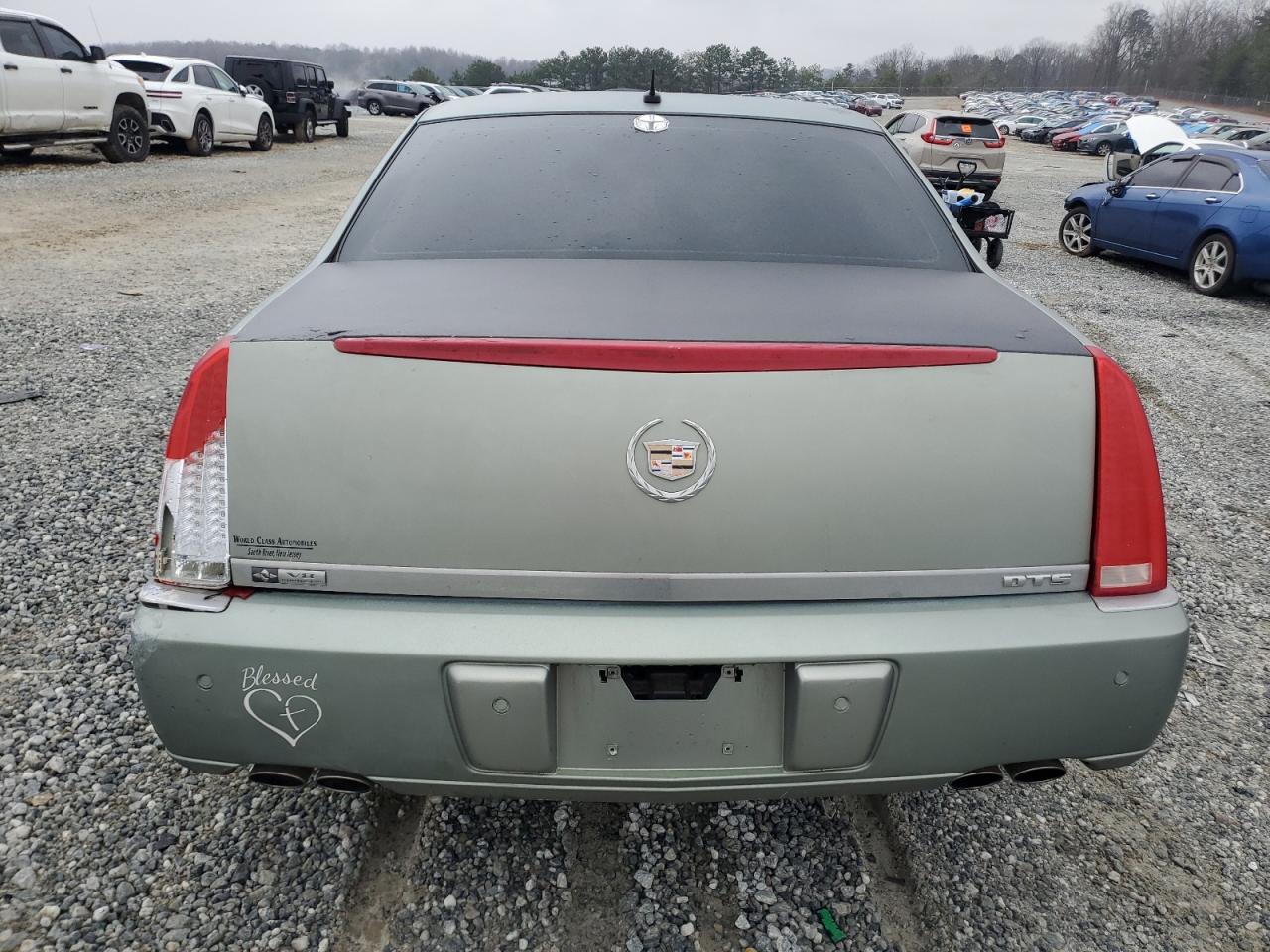 2006 Cadillac DTS - Image 6
