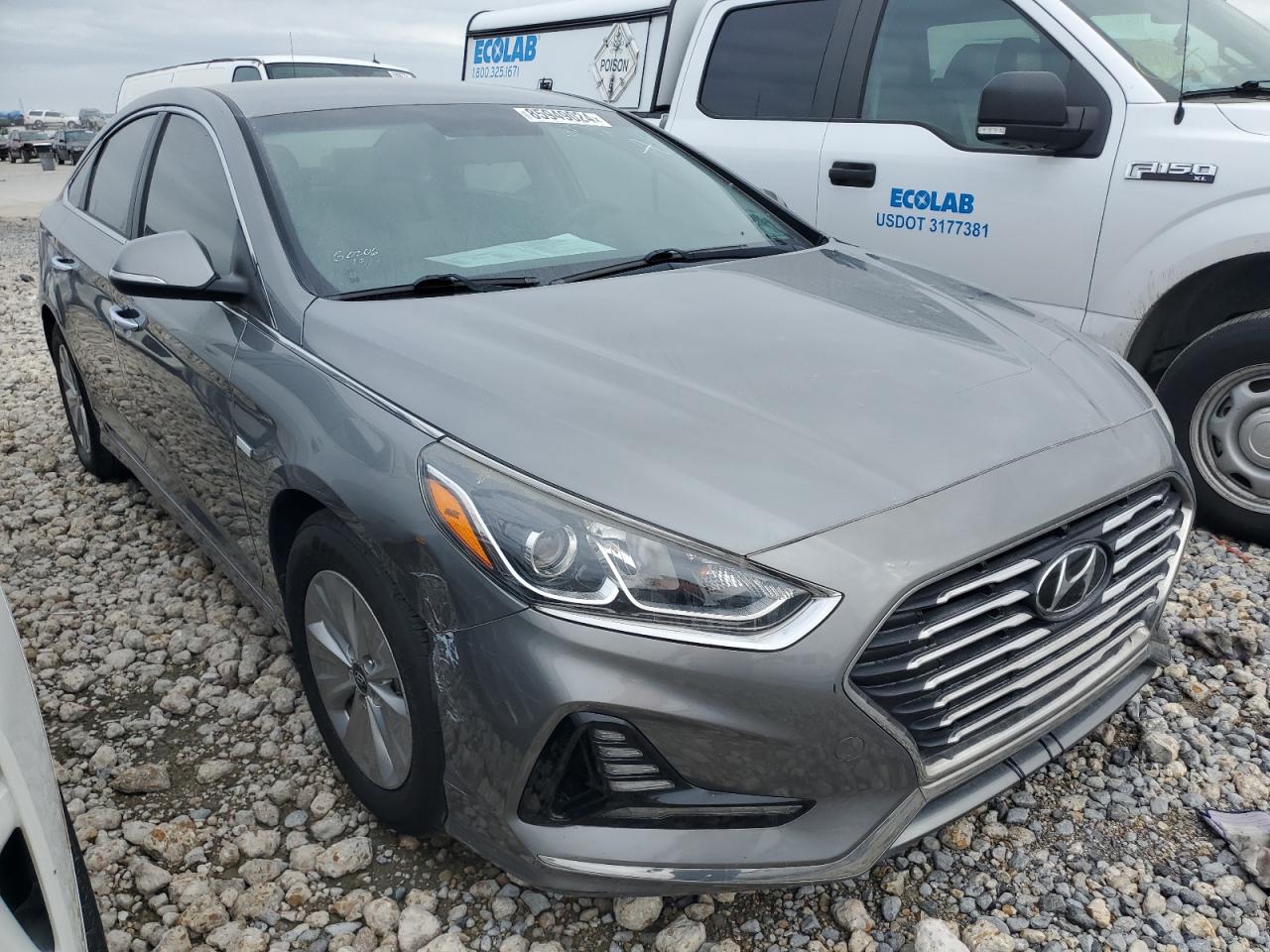2018 Hyundai Sonata - Image 4