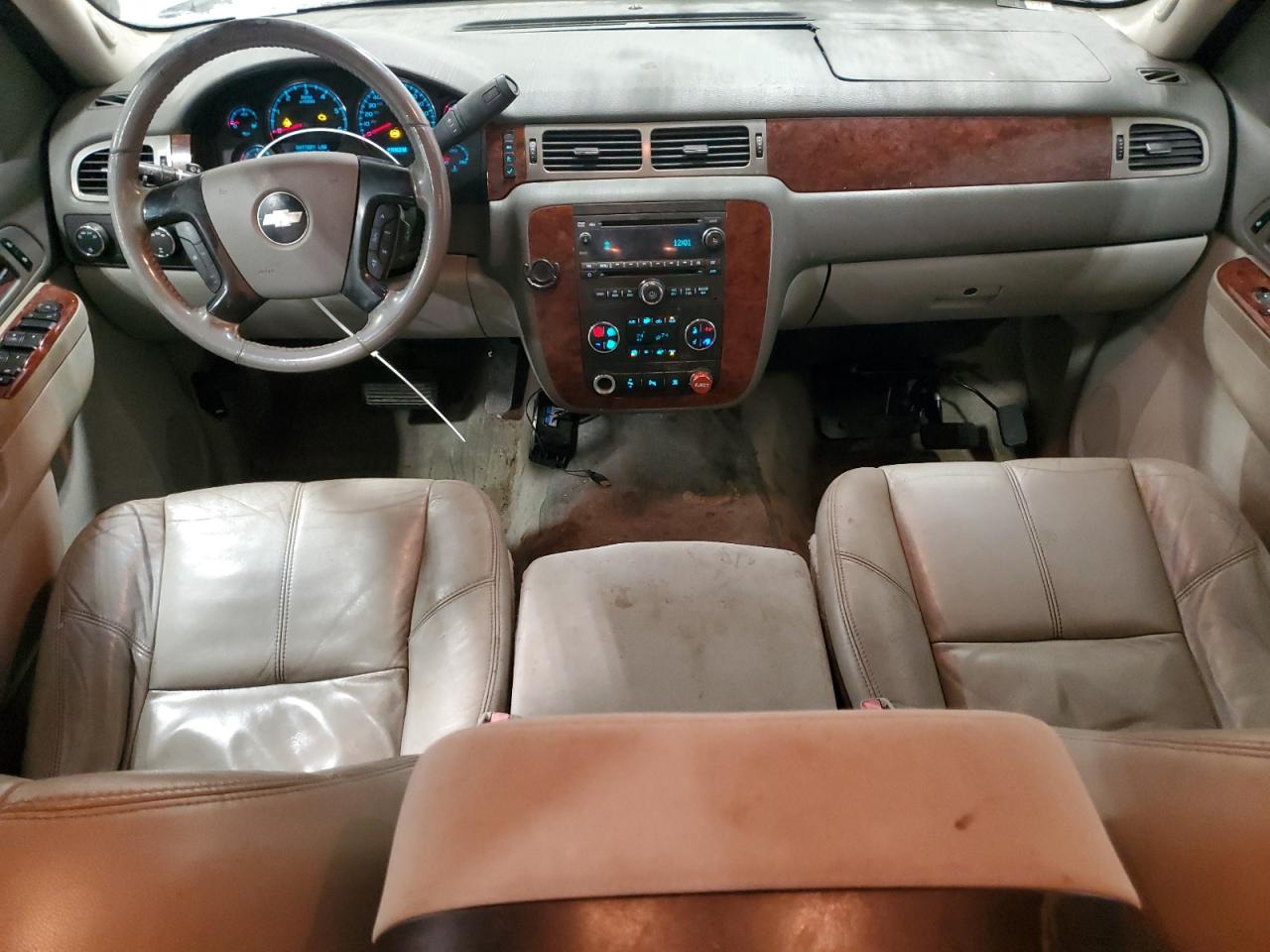 2010 Chevrolet Tahoe - Image 8