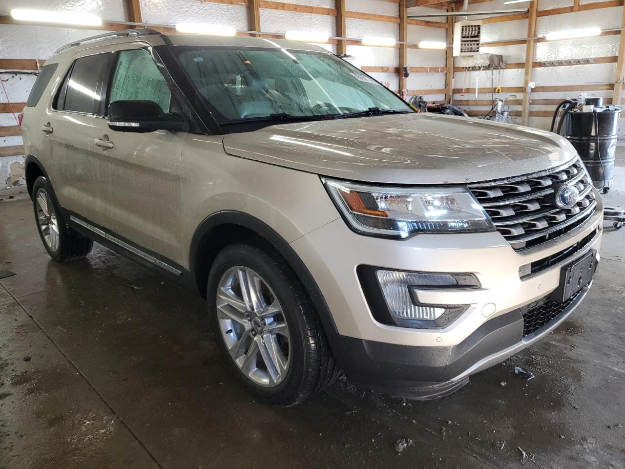 1FM5K8D80HGB44421 FORD EXPLORER 2017