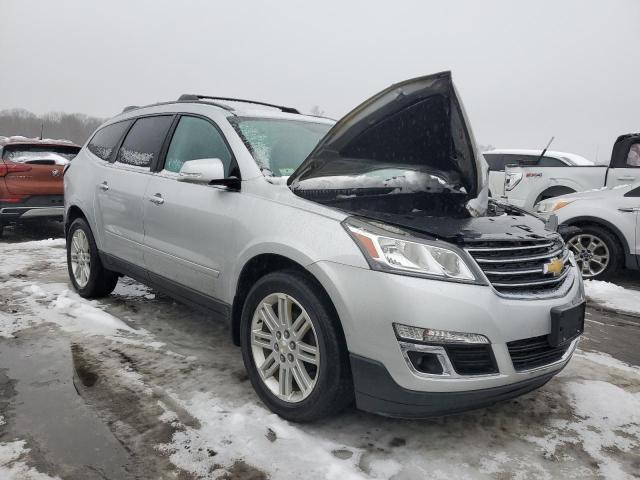  CHEVROLET TRAVERSE 2015 Srebrny