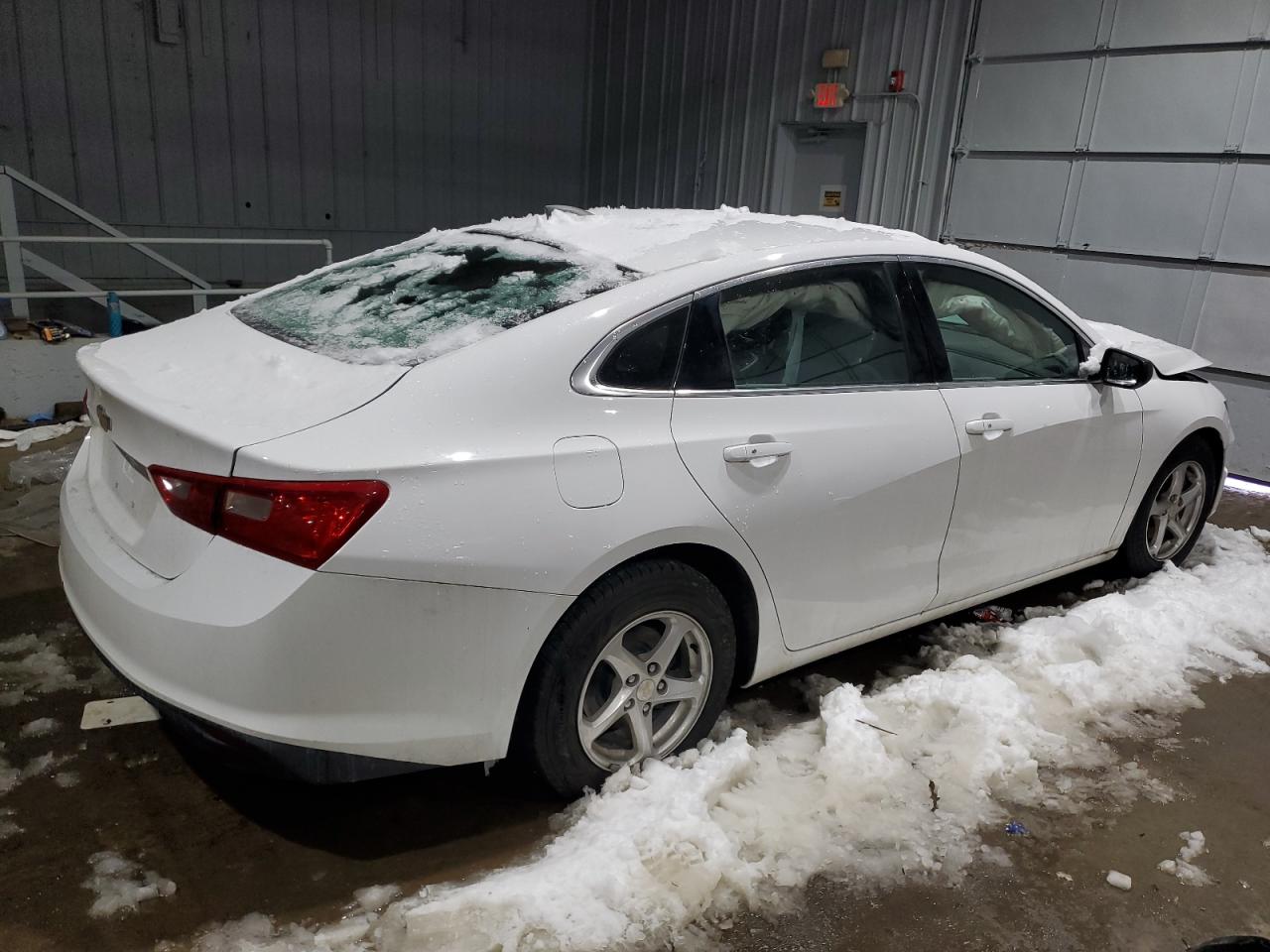 2018 Chevrolet Malibu - Image 3