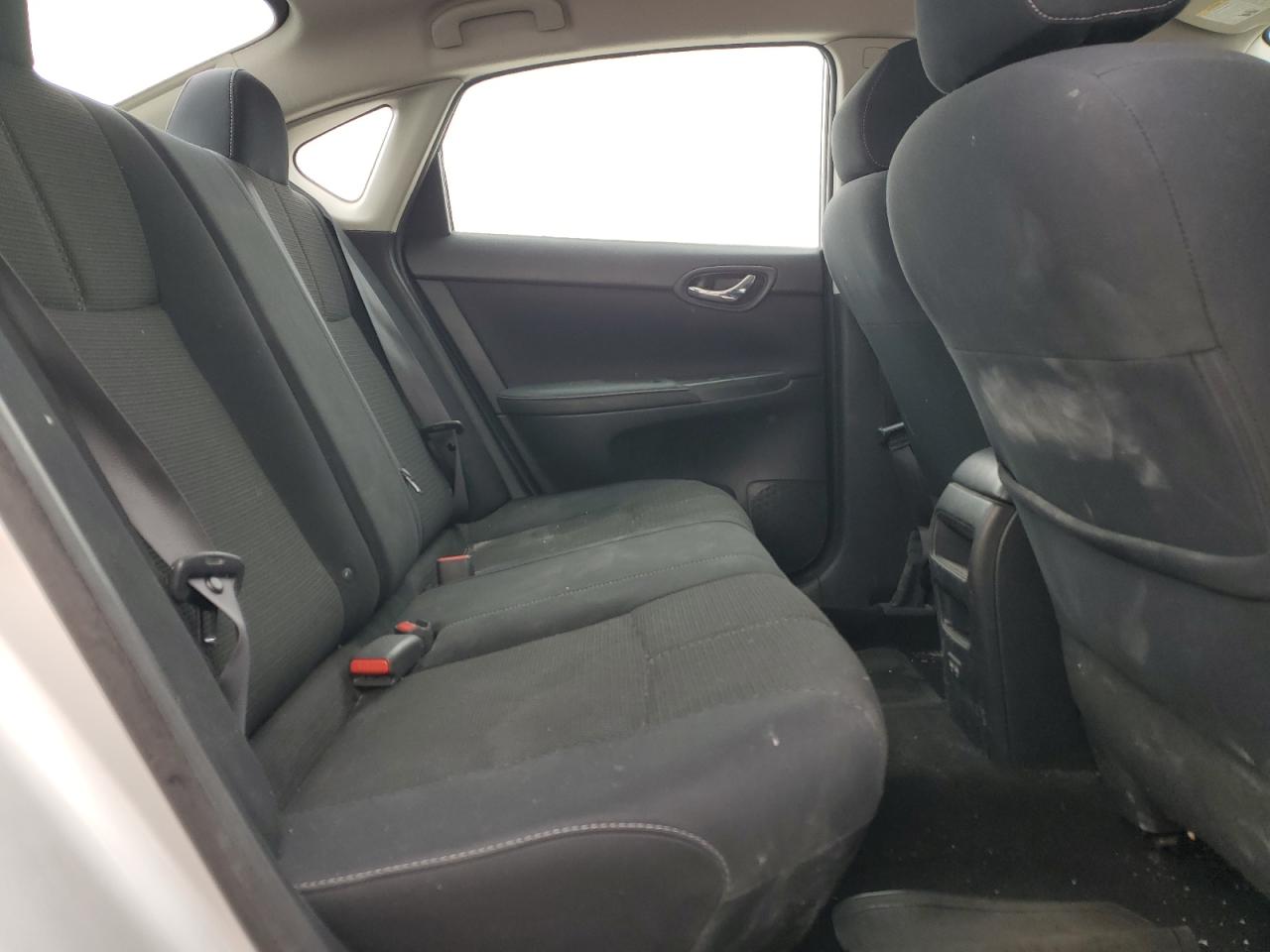 2017 Nissan Sentra - Image 10