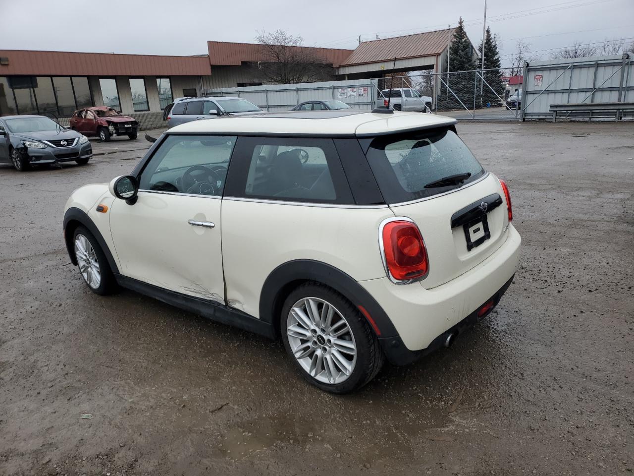 2018 MINI Cooper - Image 2