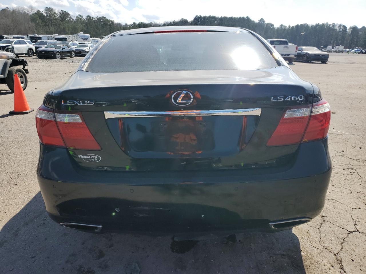 2007 Lexus LS - Image 6