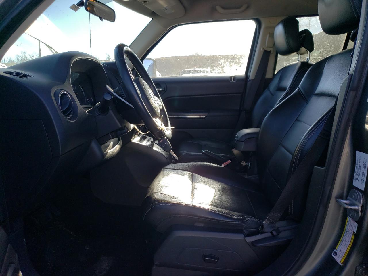 2011 Jeep Liberty (Patriot) - Image 7