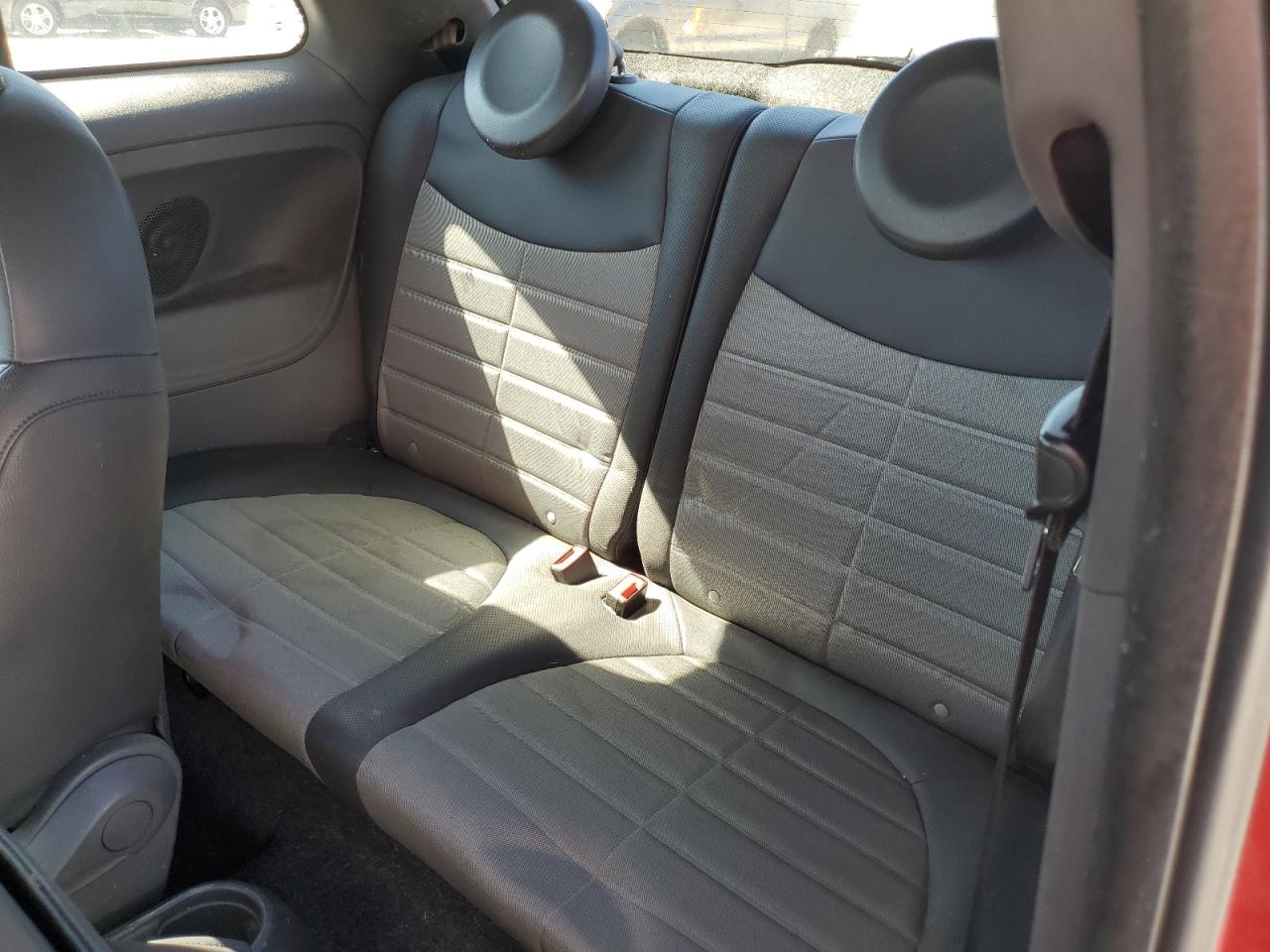 2012 Fiat 500 - Image 10