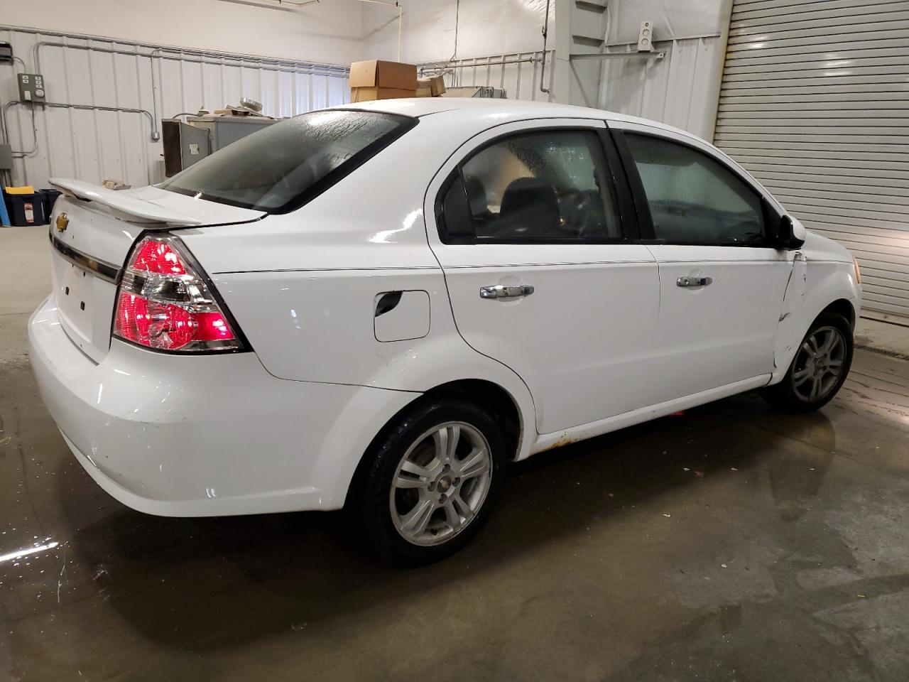 2009 Chevrolet Aveo - Image 3