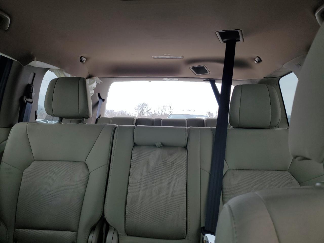 2014 Honda Pilot - Image 10