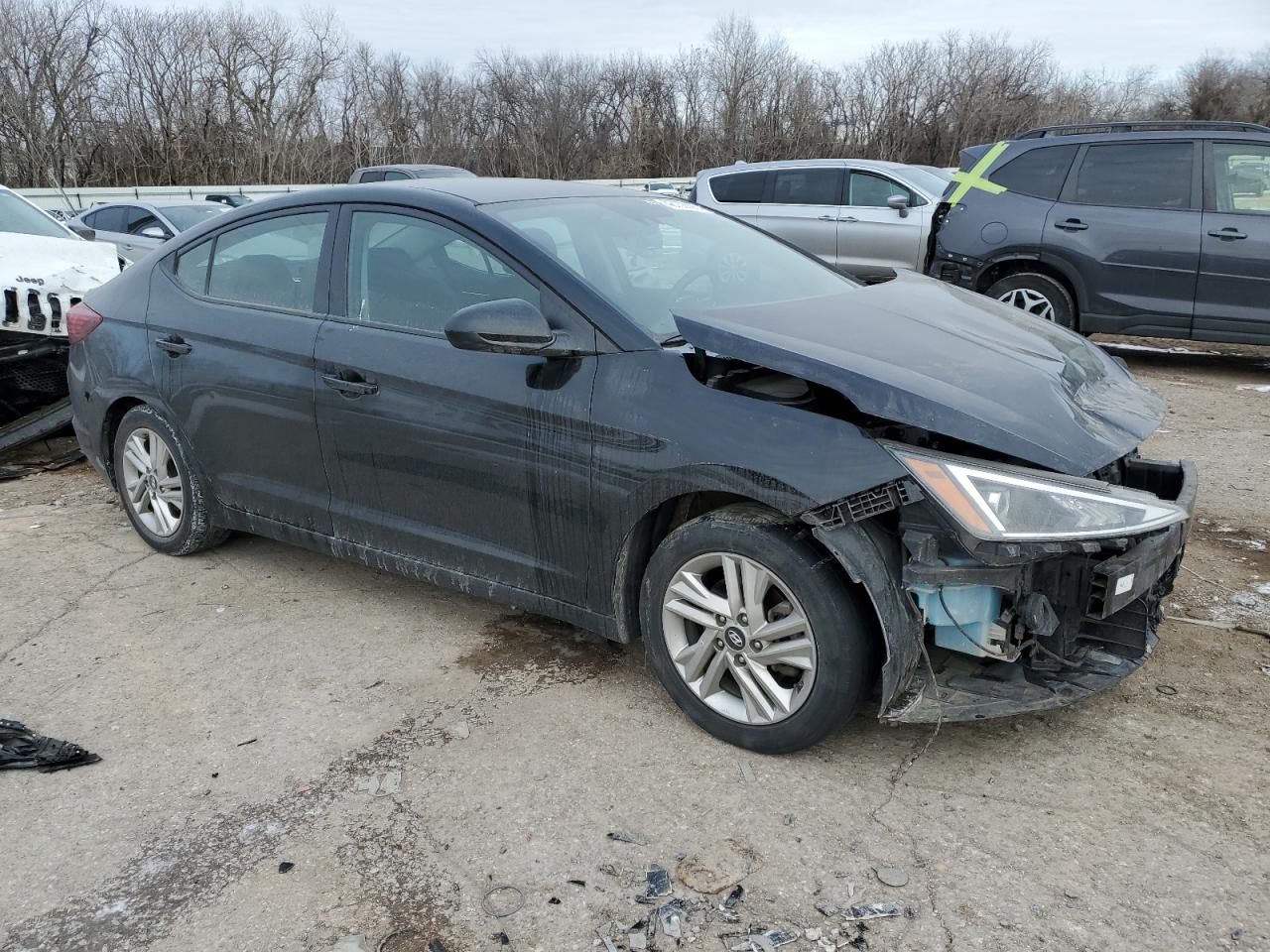 2020 Hyundai Elantra - Image 4