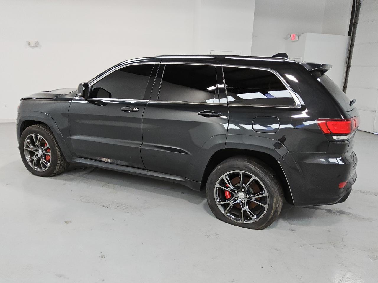 2014 Jeep Grand Cherokee - Image 2