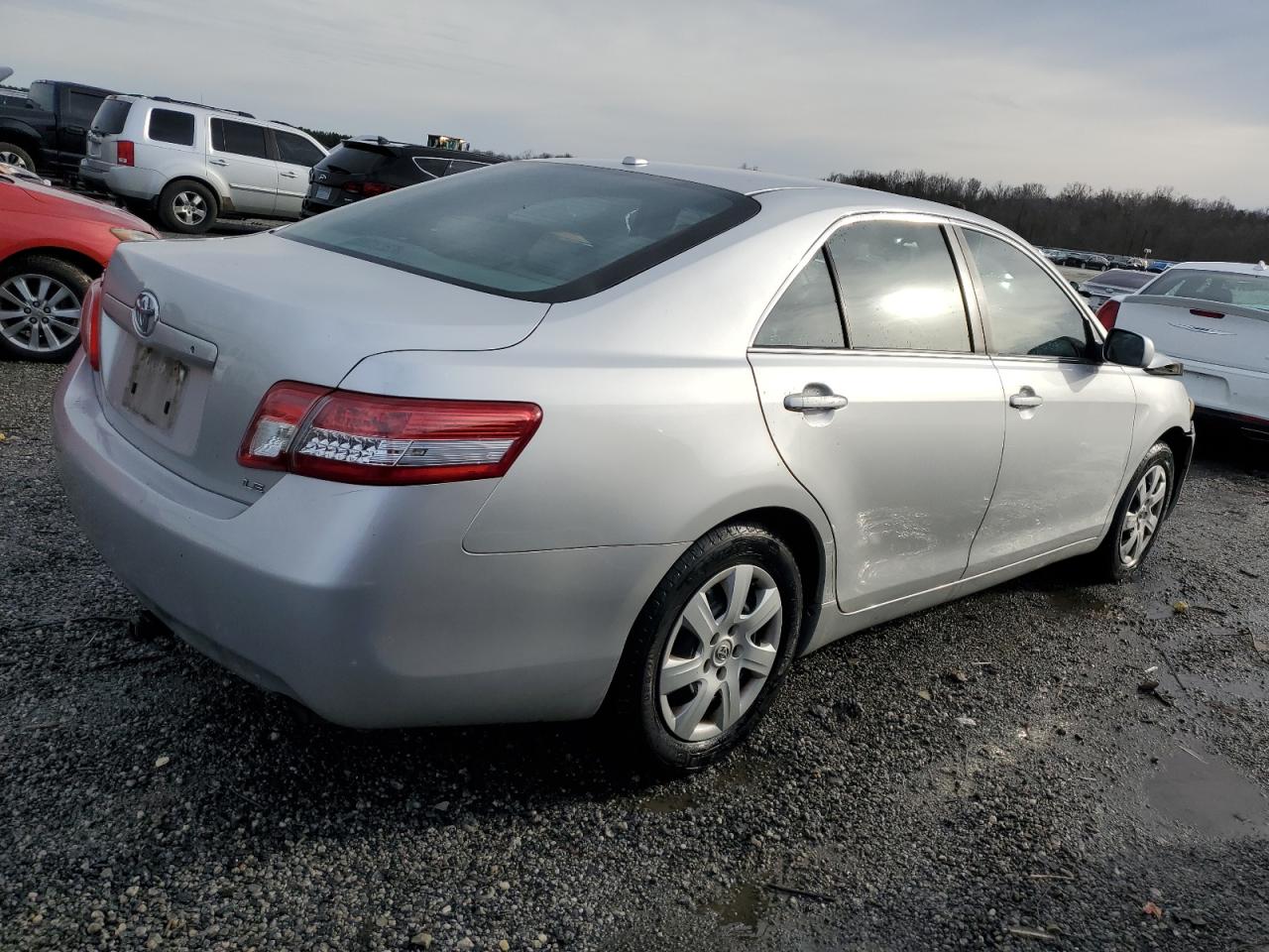 2011 Toyota Camry - Image 3