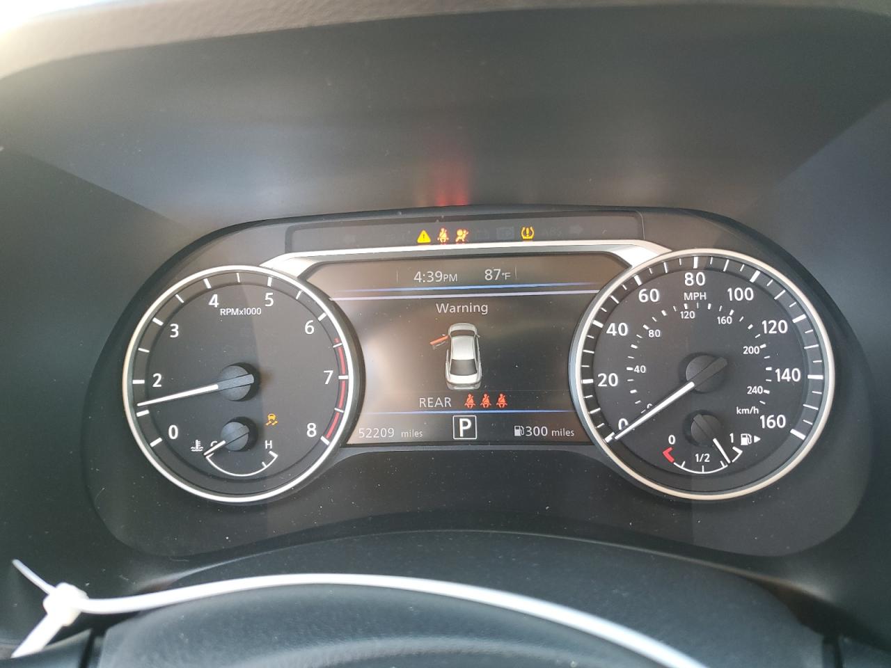 2021 Nissan Sentra - Image 9